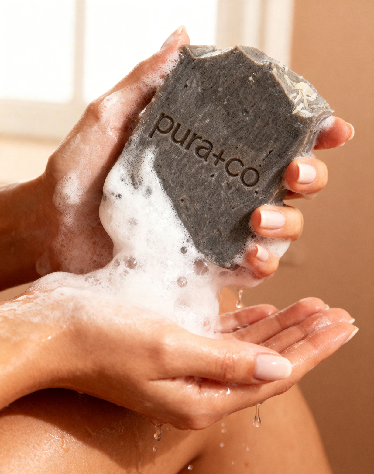 Pura+Co | Jabón Artesanal Exfoliante de Café | Artisanal Soap | Cold-process Soap | Oatmeal & Honey Scent | Handmade Skin Care | Puerto Rico 