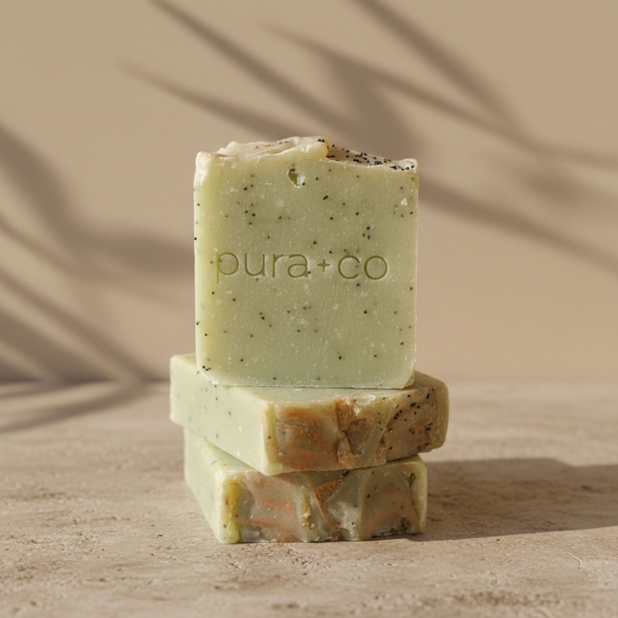 Pura+Co | Jabón Artesanal | Artisanal Soap | Cold-process Soap ||  White Tea and Eucalyptus Scent | Handmade Skin Care | Puerto Rico